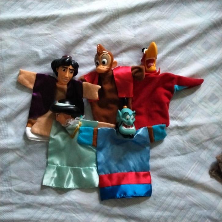 Disney handpoppen aladdin poppenkastpoppen, Kinderen en Baby's, Speelgoed | Poppen, Gebruikt, Ophalen of Verzenden