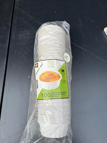 Ramekin wegwerp schaaltjes beschikbaar voor biedingen