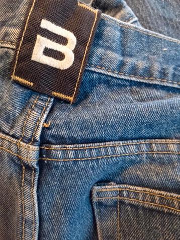 Werkbroeken in jeansstof beschikbaar voor biedingen