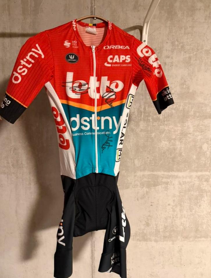 Sprintpak lotto Dstny 2024, gesigneerd, Fietsen en Brommers, Fietsaccessoires | Fietskleding, Nieuw, Bovenkleding, XS, Ophalen of Verzenden