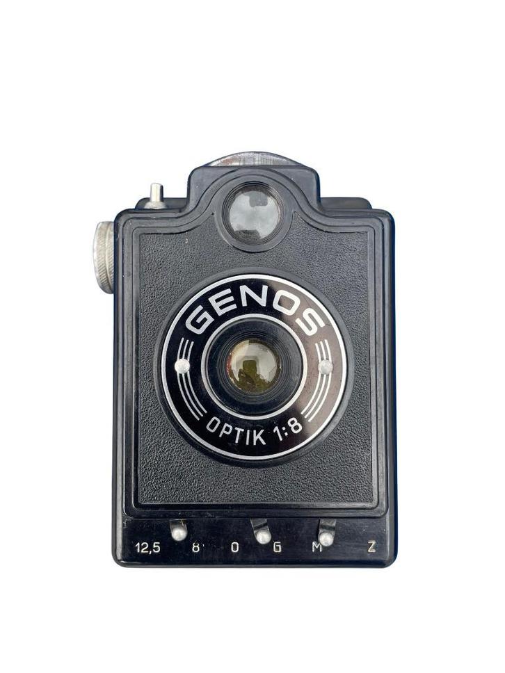 Box Camera Genos Bakeliet Optisch 1:8 Duitsland 1950, Verzamelen, Foto-apparatuur en Filmapparatuur, Fototoestel, 1940 tot 1960