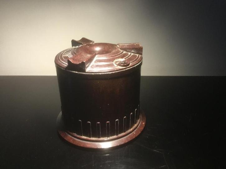 Asbak in bakeliet, Verzamelen, Rookartikelen, Aanstekers en Luciferdoosjes, Asbak, Ophalen of Verzenden