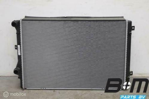 Nieuwstaat radiateur VW Passat CC 5K0121253E, Auto-onderdelen, Motor en Toebehoren, Gebruikt