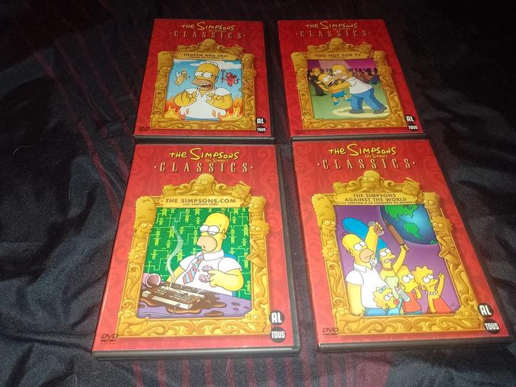 A vendre lot de 4 DVD de la collection The Simpsons, CD & DVD, DVD | TV & Séries télévisées, Comme neuf, Comédie, À partir de 9 ans