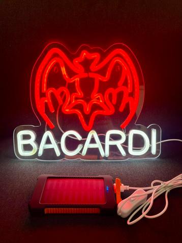 Neon Light BACARDI beschikbaar voor biedingen