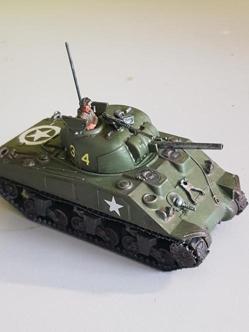 warlord bolt action US sherman M4, Hobby en Vrije tijd, Wargaming, Zo goed als nieuw, Historisch, Geverfd, Ophalen of Verzenden