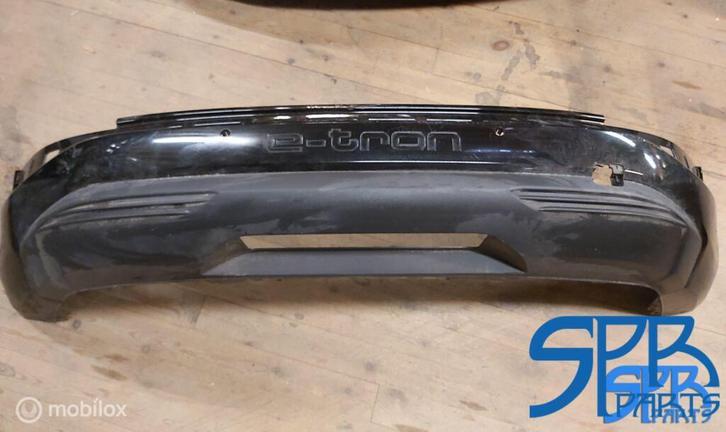 Achterbumper AUDI Q4 E-tron DIFFUSER 89A807527C 89A807527D, Auto-onderdelen, Carrosserie, Bumper, Audi, Achter, Gebruikt, Ophalen of Verzenden