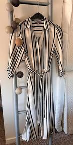 Zebrajurk ecru/zwart maat 36 met zijsplit en zijzakken, Kleding | Dames, Jurken, H&M, Wit, Ophalen of Verzenden, Maat 36 (S)