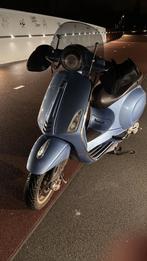 vespa primavera, Fietsen en Brommers, Ophalen, Zo goed als nieuw, Vespa