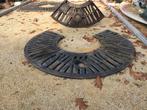 Gietijzeren boomroosters / boomvlonders . Diameter 150 cm, Ophalen, Gebruikt