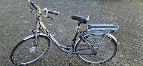 2 elektrische dames fietsen, Fietsen en Brommers, Elektrische fietsen, Zo goed als nieuw, Gazelle, Ophalen
