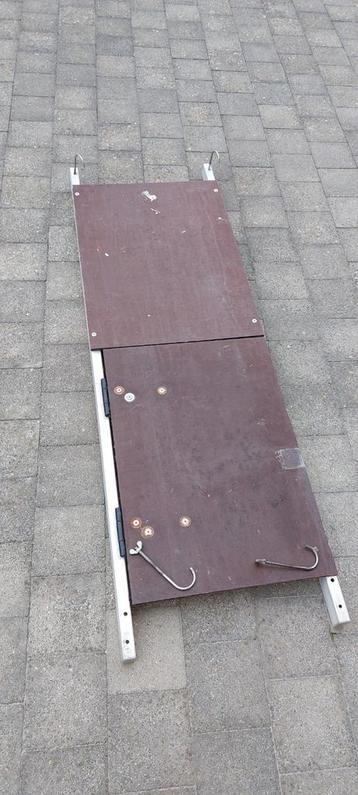 Ladder platform beschikbaar voor biedingen