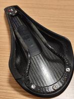 Selle de vélo Fizik R1 carbone, Enlèvement ou Envoi, Comme neuf