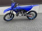 Yamaha YZ250 2024, Racing Blue (34u), Motoren, Motoren | Yamaha, 249 cc, Bedrijf, Crossmotor, 1 cilinder