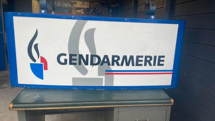 Rare grande enseigne lumineuse ancienne gendarmerie belge, Verzamelen, Militaria | Algemeen, Rijkswacht, Ophalen