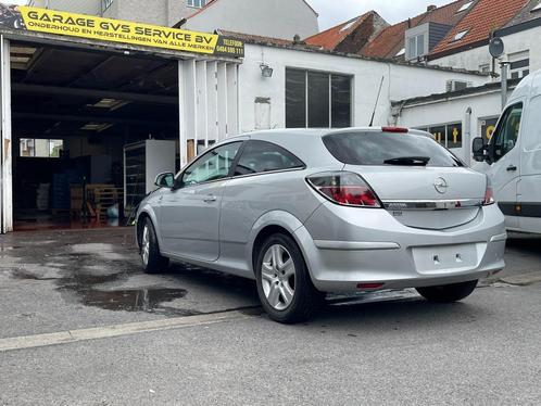 Opel Astra GTC 1.4 Benzine – 64.300 km! – Met keuring, Auto's, Opel, Particulier, Astra, Benzine, Handgeschakeld, Ophalen