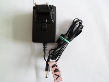Adaptateur d'alimentation 240VAC à 12VDC, 2Amp, Enlèvement ou Envoi, Comme neuf