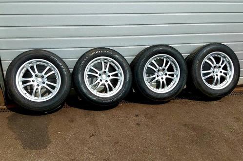 4 pneus 4-saisons 225/65-17 avec des jantes Toyota RAV 4, Auto-onderdelen, Banden en Velgen, Banden en Velgen, All Season, 17 inch