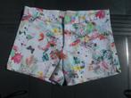 Witte short met bloemenmotief ZARA voor meisje maat 116, Fille, Utilisé, Enlèvement ou Envoi, Pantalon