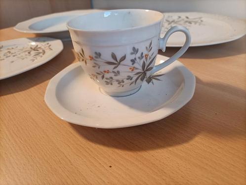 Winterling bavaria 64delig servies, Verzamelen, Porselein, Kristal en Bestek, Zo goed als nieuw, Ophalen