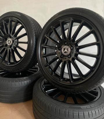 Nieuwstaat 19 Inch Originele Mercedes AMG breedset zomerset beschikbaar voor biedingen