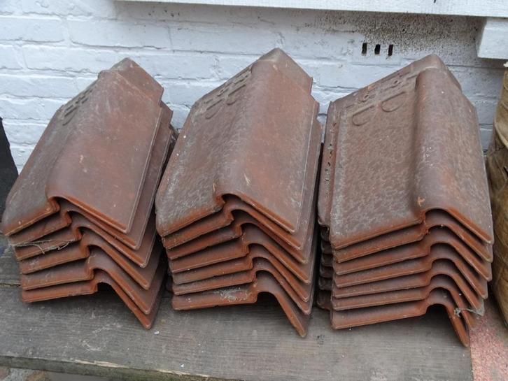Gevelpannen Pottelberg stormpan 44 rustiek bruin dakpannen, Doe-het-zelf en Bouw, Dakpannen en Dakbedekking, Zo goed als nieuw