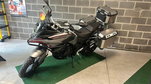 Voge 500dsx LX NEUVE, Motos, Motos | Marques Autre, Entreprise