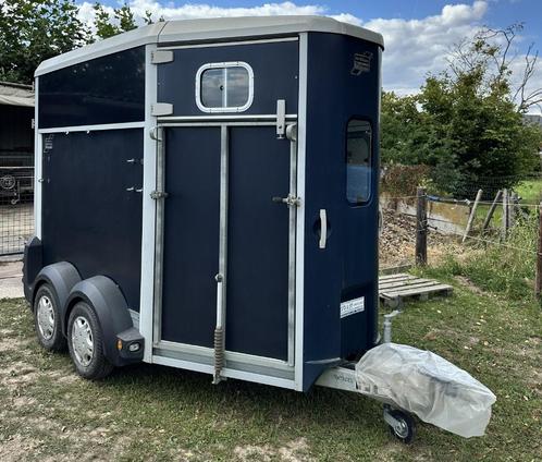 Ifor Williams HB506 met Zadelkast en waterreservoir, Dieren en Toebehoren, Paarden en Pony's | Trailers en Aanhangwagens, Zo goed als nieuw