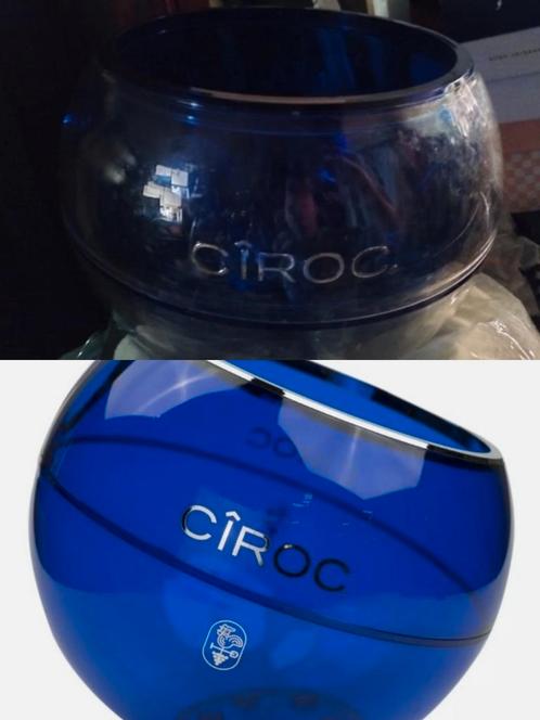 ✓Lot CIROC 2 Seaux à glaçons/Boule/Utilisés, Verzamelen, Merken en Reclamevoorwerpen, Gebruikt, Gebruiksvoorwerp, Ophalen