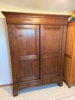 Grote houten kleerkast met leggers, Ophalen, Met plank(en), Gebruikt, 200 cm of meer