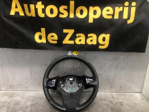 Volant d'un Opel Corsa, Autos : Pièces & Accessoires, Commande, Opel, Utilisé, 3 mois de garantie, Enlèvement ou Envoi