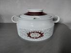 Un bol à soupe vintage avec couvercle, Antiquités & Art, Antiquités | Porcelaine, Enlèvement ou Envoi