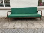 Vintage groene zetel, Huis en Inrichting, Zetels | Zetels, Ophalen, Hout, Gebruikt, Driepersoons