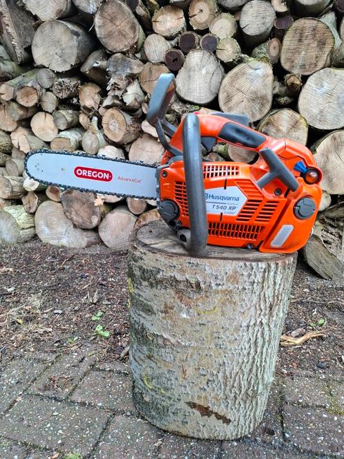 Husqvarna T540 XP tophandle kettingzaag, Tuin en Terras, Hand-tuingereedschap, Zo goed als nieuw, Overige soorten, Ophalen of Verzenden