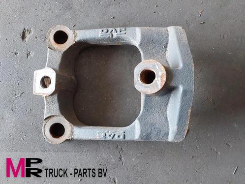 DAF Reactiestangsteun, triangel - 2044176G Reactiestangsteun, Auto-onderdelen, Vrachtwagen-onderdelen, DAF, Ophanging en Onderstel