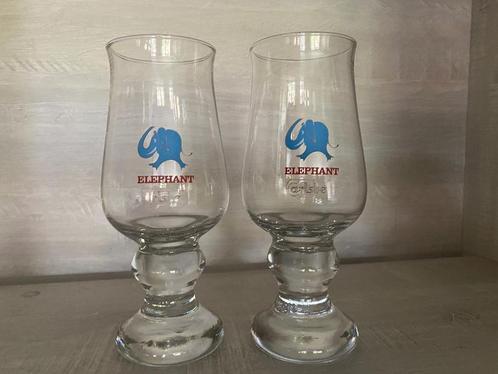 43/ Lot de 2 Verres Carlsberg Eléphant, Verzamelen, Glas en Drinkglazen, Zo goed als nieuw, Bierglas, Ophalen of Verzenden