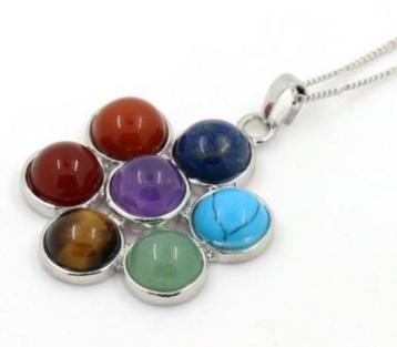 Chakraketting in bloemvorm, verzilverd beschikbaar voor biedingen