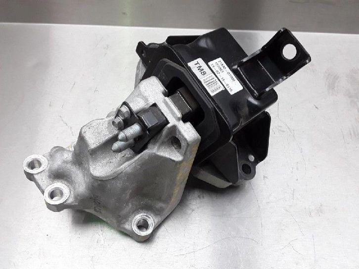 SUPPORT BOITE DE VITESSES ABS Tucson (TL) (|21830D7000|), Autos : Pièces & Accessoires, Suspension & Châssis, Hyundai, Utilisé