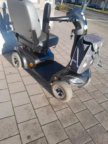 Elektrische rolstoelscootmobiel ST4D LTD NIEUWE scooter