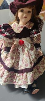 Pop met porseleinen hoofd en handjes, Verzamelen, Ophalen, Pop