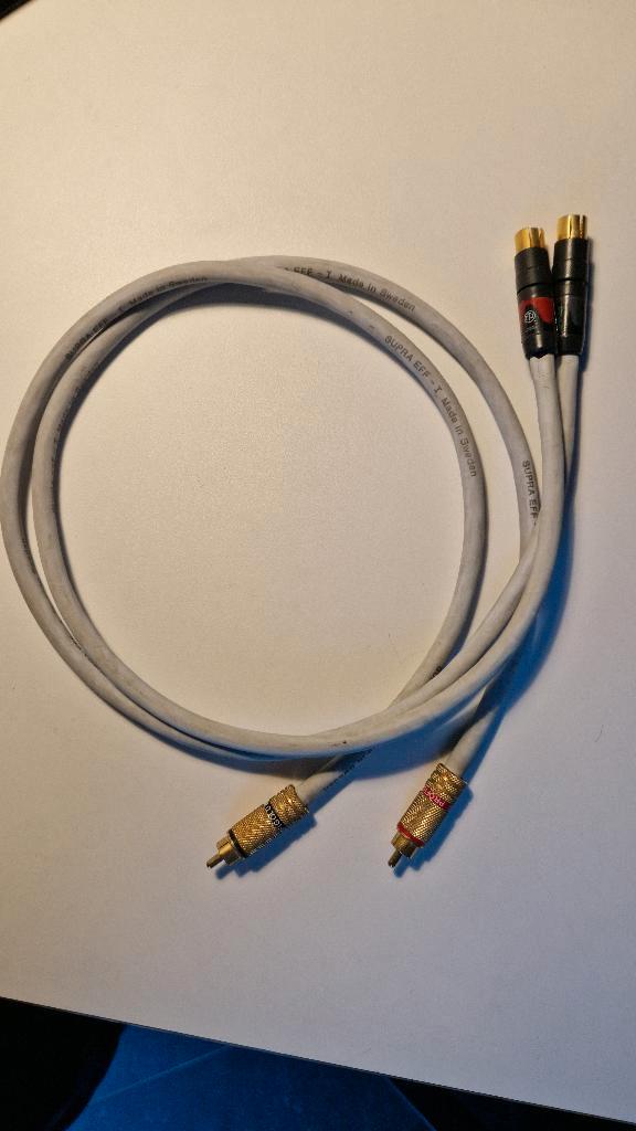 Cable hi fi Supra, Audio, Tv en Foto, Audiokabels en Televisiekabels, Gebruikt, Overige kabels, Minder dan 2 meter, Ophalen