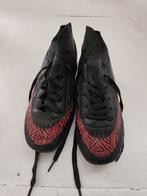 Voetbalschoenen maat 33, Sport en Fitness, Ophalen, Zo goed als nieuw