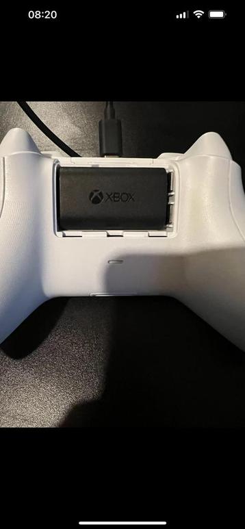 Xbox Play & Charge- Charger kit- Great Condition- Tested- beschikbaar voor biedingen