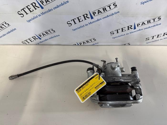 Remklauw (Tang) links-achter van een Mercedes Sprinter, Auto-onderdelen, Remmen en Aandrijving, Mercedes-Benz, Gebruikt, 3 maanden garantie