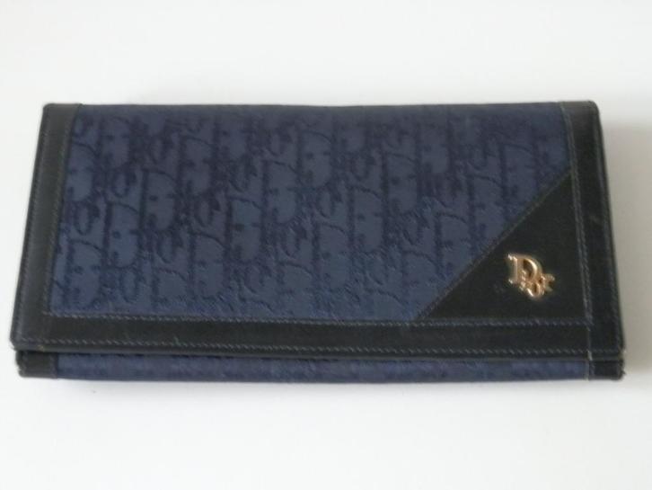 Christian Dior portemonnee., Handtassen en Accessoires, Portemonnees, Zo goed als nieuw, Overige merken, Overige kleuren, Ophalen of Verzenden
