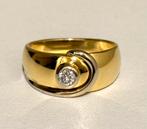 Prachtige 18 karaat geel gouden ring met diamant / maat 17mm, Geel, Ophalen of Verzenden, 17 tot 18, Met edelsteen