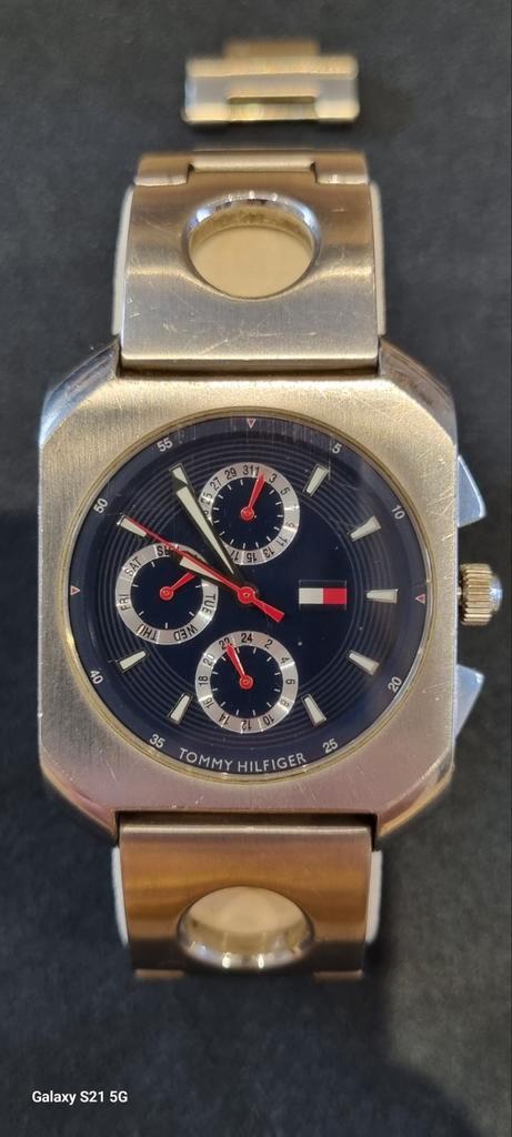 Tommy hilfiger watch, Handtassen en Accessoires, Horloges | Heren, Zo goed als nieuw, Ophalen of Verzenden