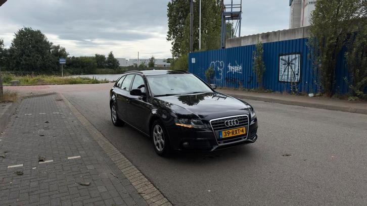 Audi A4 2.0 Tfsi 2011 MOET WEG, Auto's, Audi, Particulier, A4, ABS, Adaptieve lichten, Airbags, Airconditioning, Alarm, Bluetooth