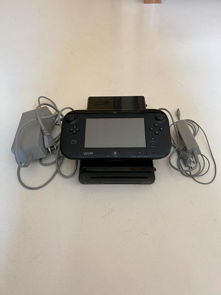 Nintendo Wii U zwart met gamepad | Wii U console, Games en Spelcomputers, Spelcomputers | Nintendo Wii U, Gebruikt, Met 1 controller