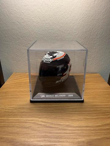 Marco Melandri - 2005 1/2 helm motoGP beschikbaar voor biedingen